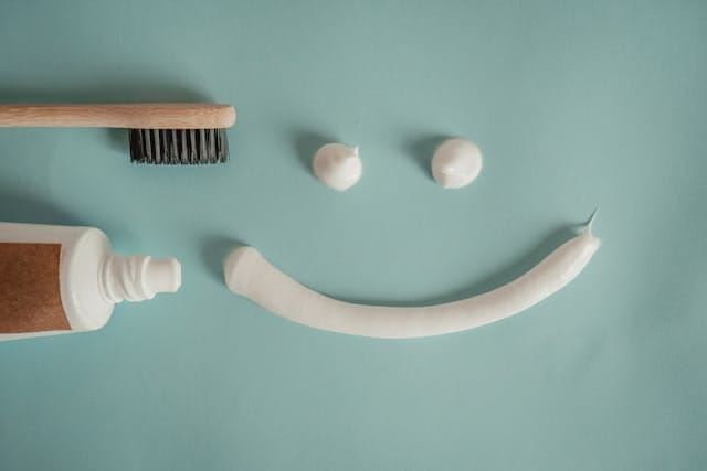 common dental issues among kids, teenagers and adults